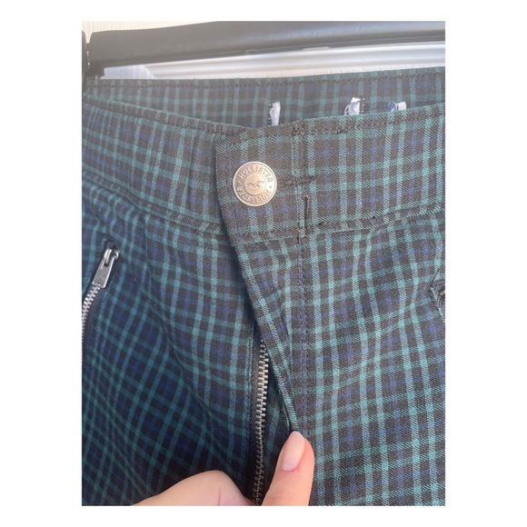 Hollister Checkered Pants - Picture 3 of 6